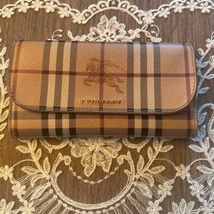 Beautiful Burberry Wallet